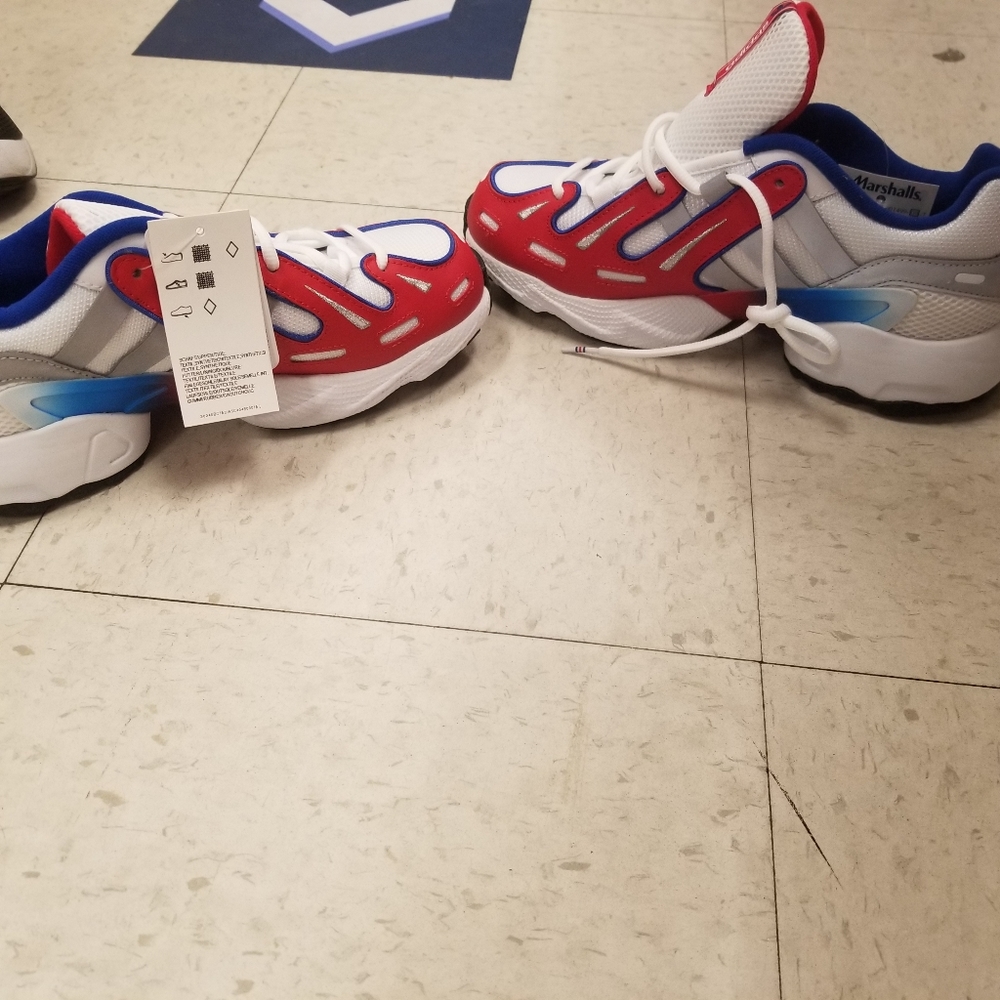RED , BLUE * WHITE Adiddas EGT GAZZelle